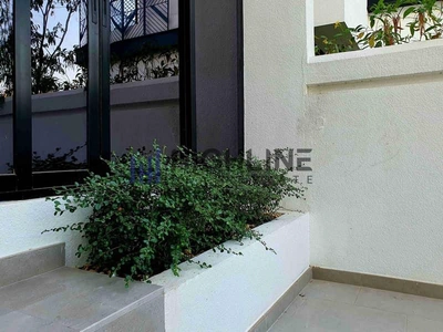 Unmatched Luxury 4-Bedroom Villa Near Kite Beach-2
