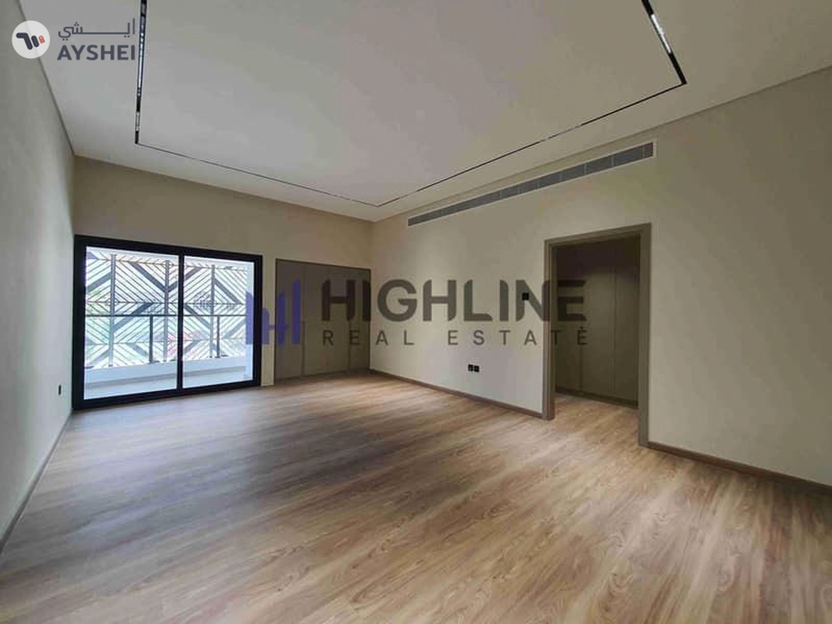 Unmatched Luxury 4-Bedroom Villa Near Kite Beach-15-15