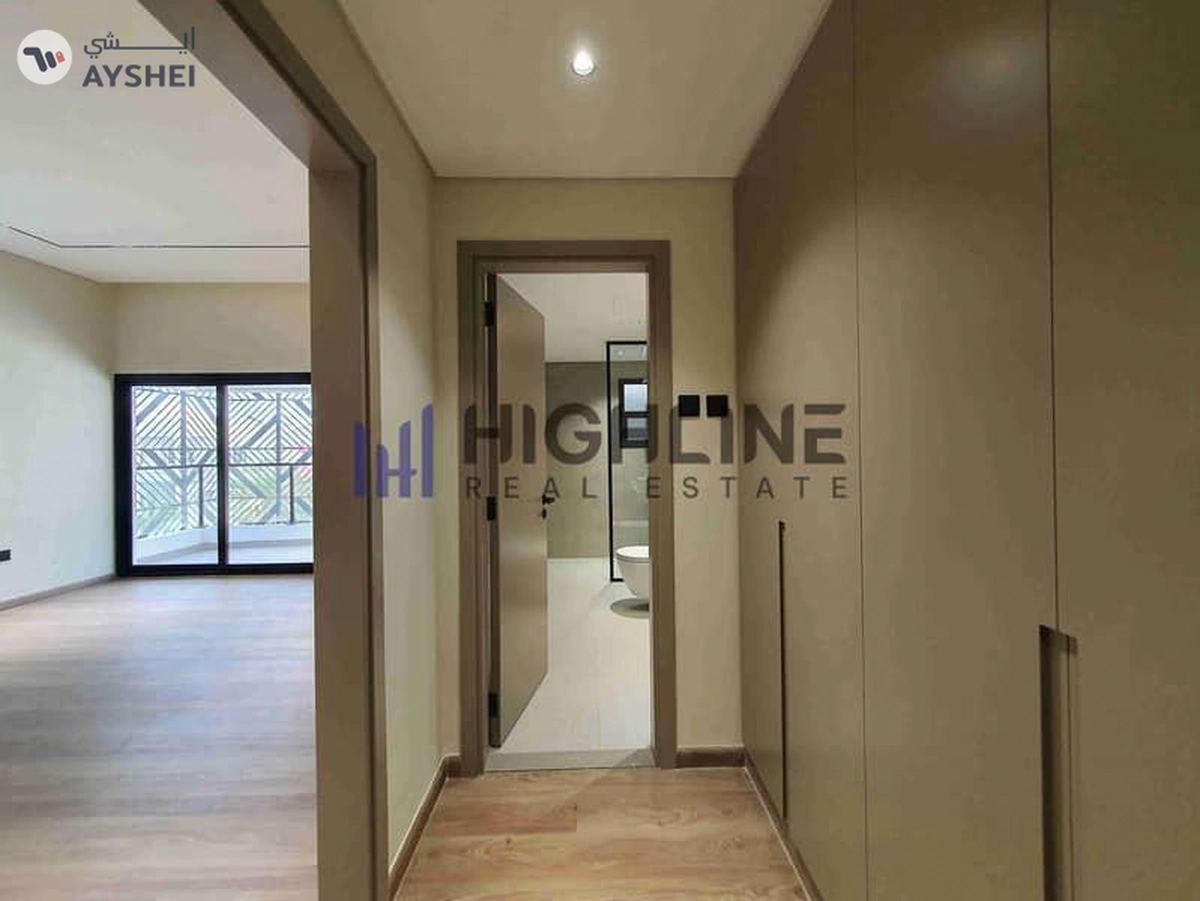 Unmatched Luxury 4-Bedroom Villa Near Kite Beach-16-16