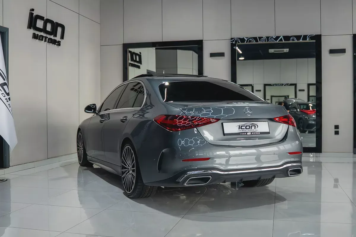 2025 Mercedes-Benz C-Class C200 GCC Specs-15-15