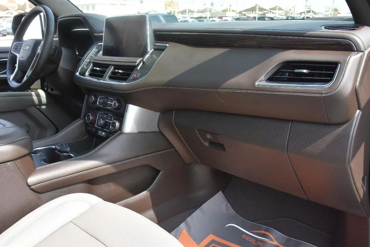 TAHOE LT 4WD 2023 | GREY-12-12