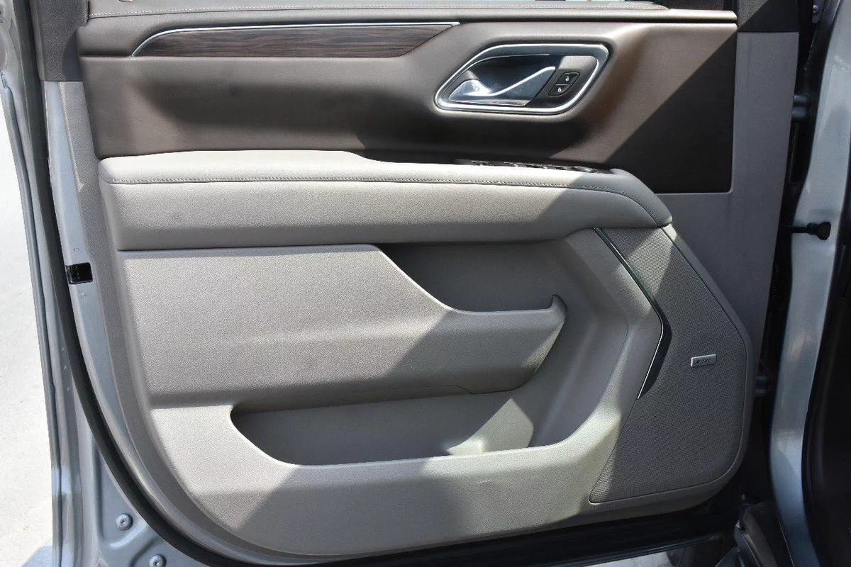 TAHOE LT 4WD 2023 | GREY-2-2