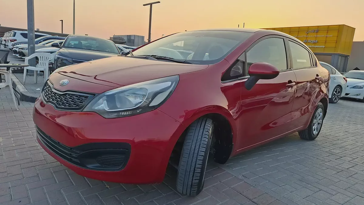 2013 Kia Rio S GCC Specs-12-12