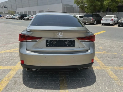2019 Lexus IS 350 F Sport - GCC Specs - Perfect Condition-4
