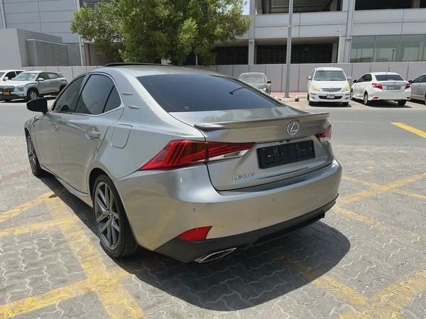 2019 Lexus IS 350 F Sport - GCC Specs - Perfect Condition