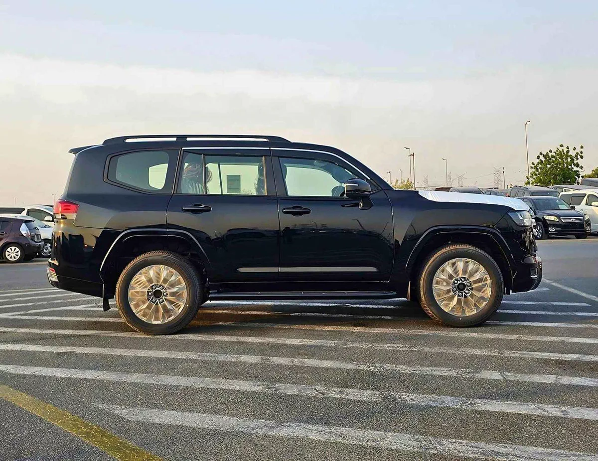 Toyota Land Cruiser GXR 3.3 Diesel TWIN TURBO | FULL OPTION | JBL Speakers (CODE # GXR)-3-0