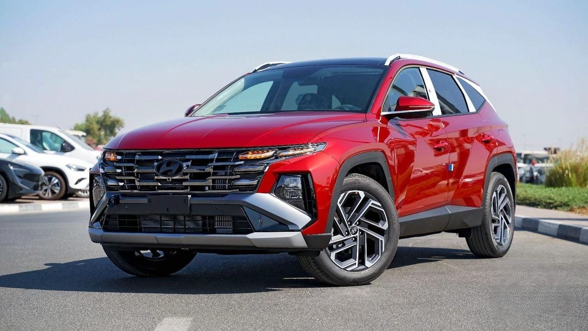 HYUNDAI TUCSON 2.0L PETROL GCC 2026 | RED EXTERIOR