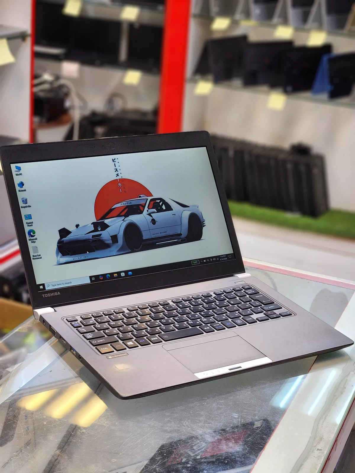 Toshiba Laptop | Slim and Light Weight-8-8