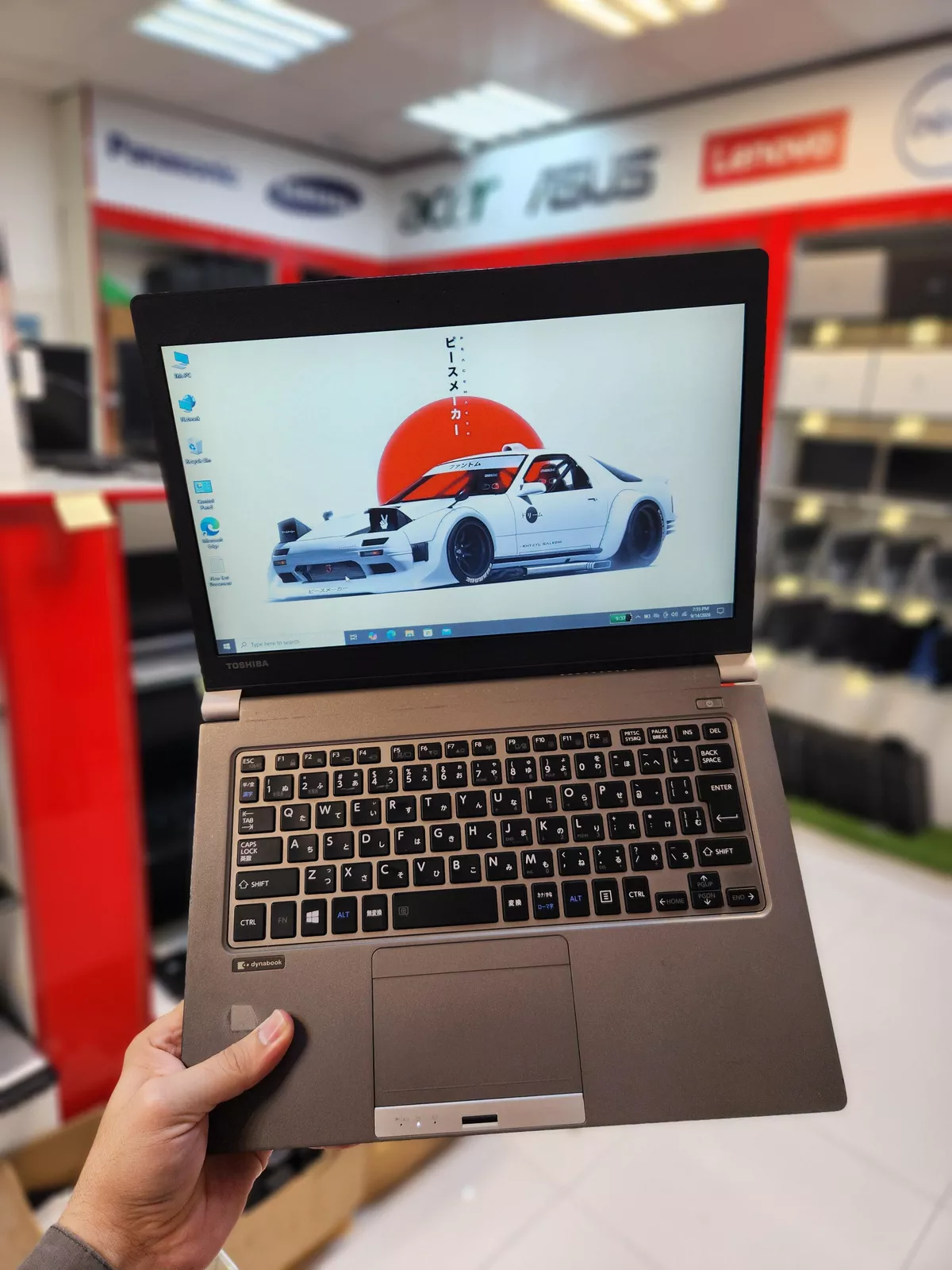 Toshiba Laptop | Slim and Light Weight
