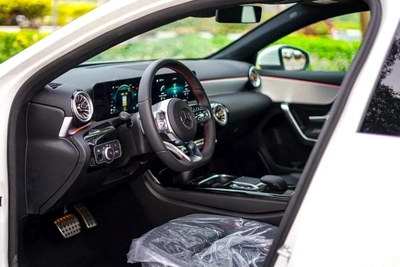 Mercedes-Benz A-Class A 180 AMG-4