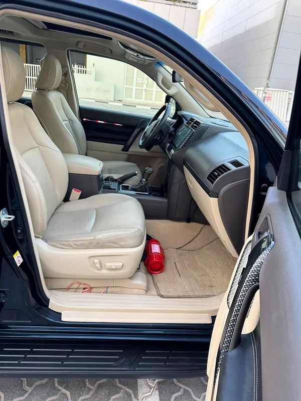 Toyota Prado 2018 VXR V6 Full Option Accident Free
