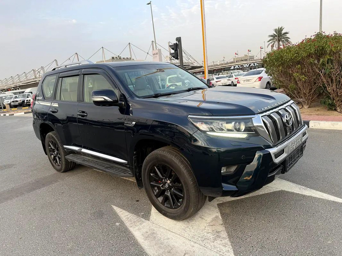 Toyota Prado 2018 VXR V6 Full Option Accident Free