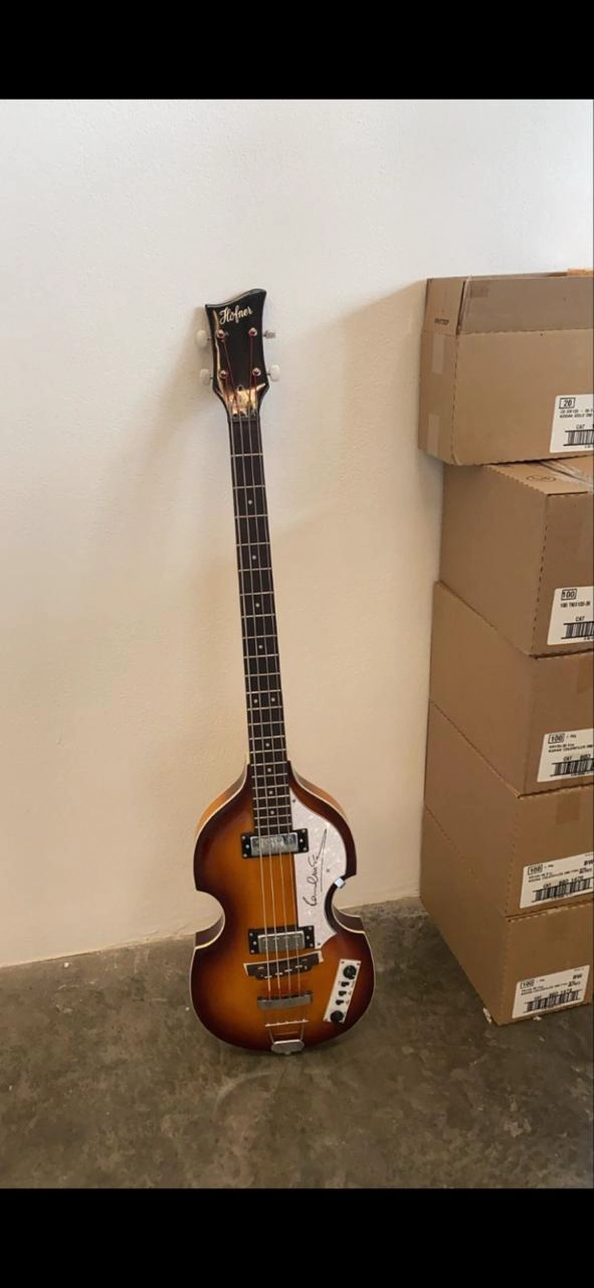 Paul McCartney Signed Höfner Violin Bass
