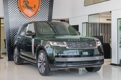 Range Rover | Vogue | SV | GCC | 4.4L Twin-Turbo V8 | SWB | AWD | VIP Rear Seats | 2026 (Export)-0