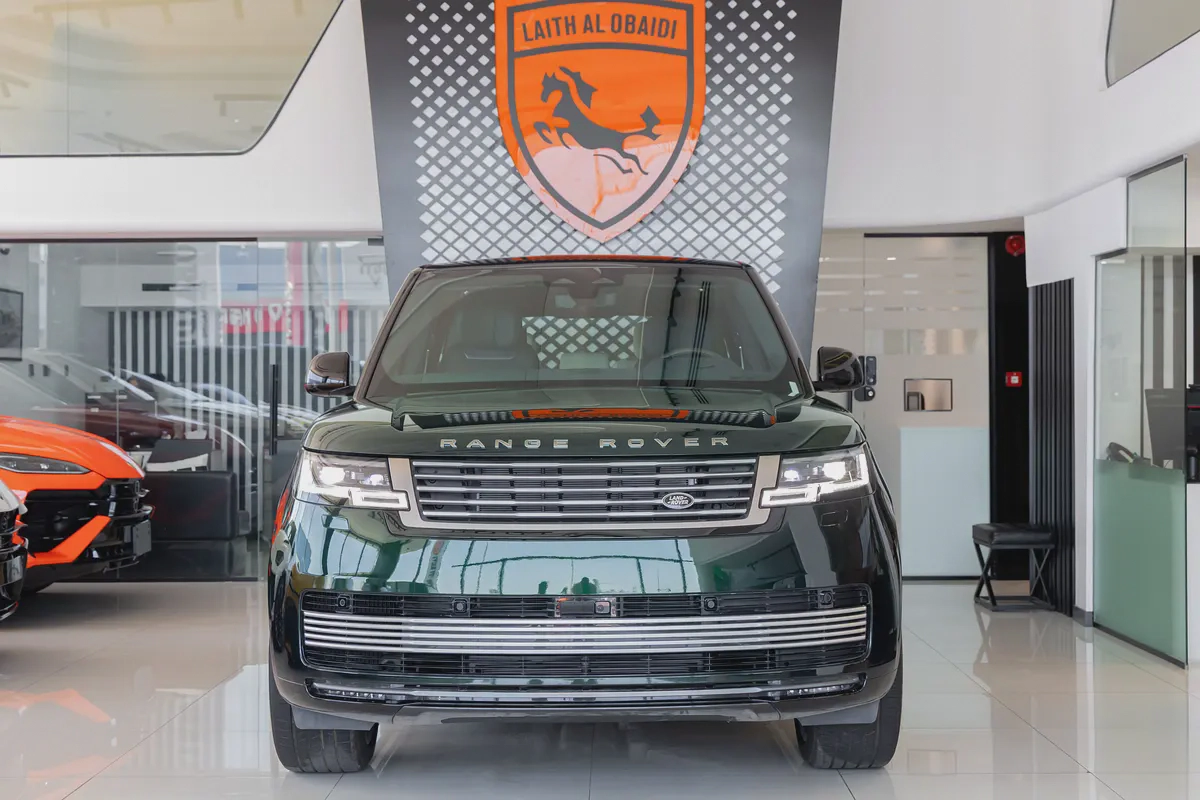 Range Rover | Vogue | SV | GCC | 4.4L Twin-Turbo V8 | SWB | AWD | VIP Rear Seats | 2026 (Export)-1-1