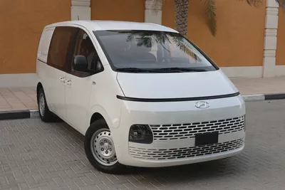 Hyundai Staria 2023 GCC Specs - Perfect Family & Commercial Van-0