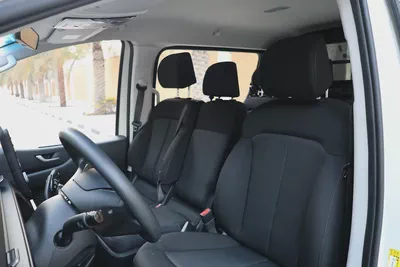 Hyundai Staria 2023 GCC Specs - Perfect Family & Commercial Van-10
