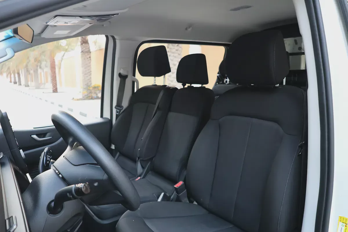 Hyundai Staria 2023 GCC Specs - Perfect Family & Commercial Van-10-10