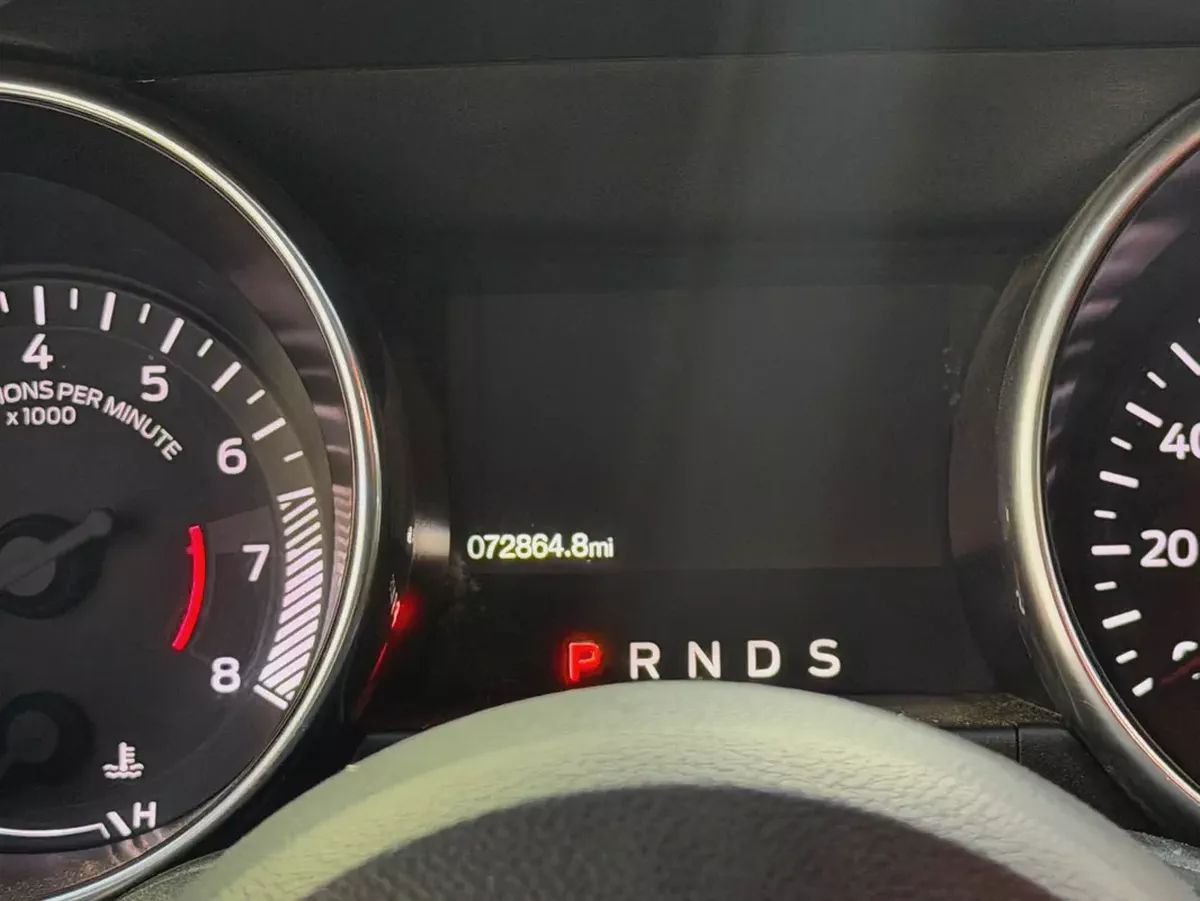 Ecoboost 2022 Mustang in a very good condition-13-13