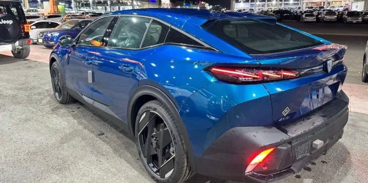 New 2024 Peugeot Peugeot 408-10-10