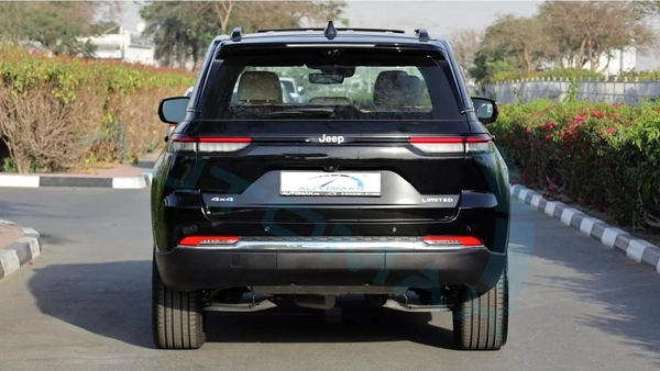 2025 JEEP GRAND CHEROKEE LIMITED PLUS GCC 0Km With 3 Yrs or 60K Km Warranty @Official Dealer