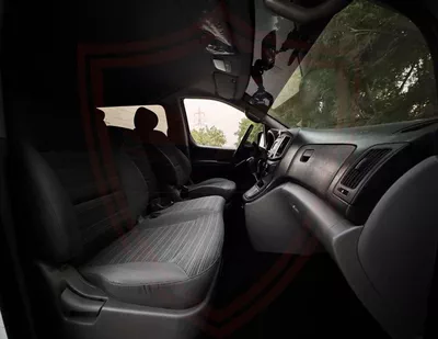 Hyundai H-1 GL Hyundai H1 2021 | 2.4L V4 | GCC Specs | Accident-Free | Excellent Condition | AED 907/Month-9
