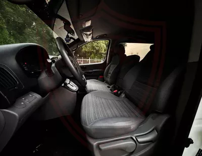 Hyundai H-1 GL Hyundai H1 2021 | 2.4L V4 | GCC Specs | Accident-Free | Excellent Condition | AED 907/Month-8