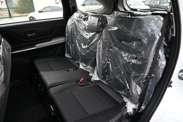 Toyota Veloz full option 1.5L