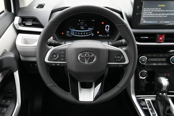 Toyota Veloz full option 1.5L