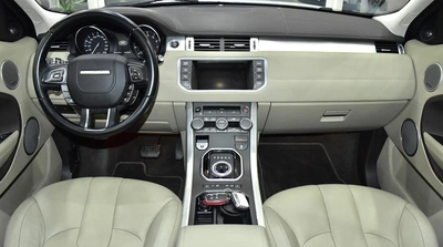 Land Rover Range Rover Evoque ( 2015 Model ) in White Color GCC Specs-1