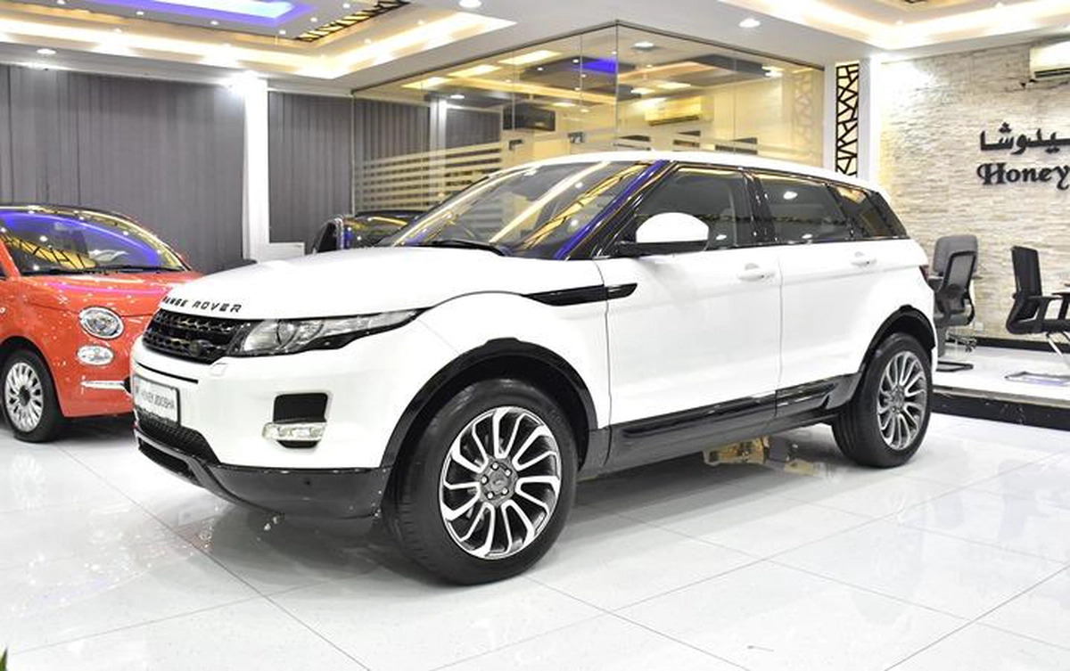 Land Rover Range Rover Evoque ( 2015 Model ) in White Color GCC Specs-8-8