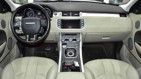 Land Rover Range Rover Evoque ( 2015 Model ) in White Color GCC Specs