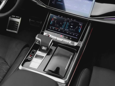 SWAP YOUR CAR for PERFORMANCE RSQ8 2025 SAKHIR GOLD - UNDER WARRANTY - ONLY 12,372 KM - TOP SPEC-12