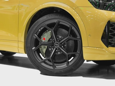 SWAP YOUR CAR for PERFORMANCE RSQ8 2025 SAKHIR GOLD - UNDER WARRANTY - ONLY 12,372 KM - TOP SPEC-6