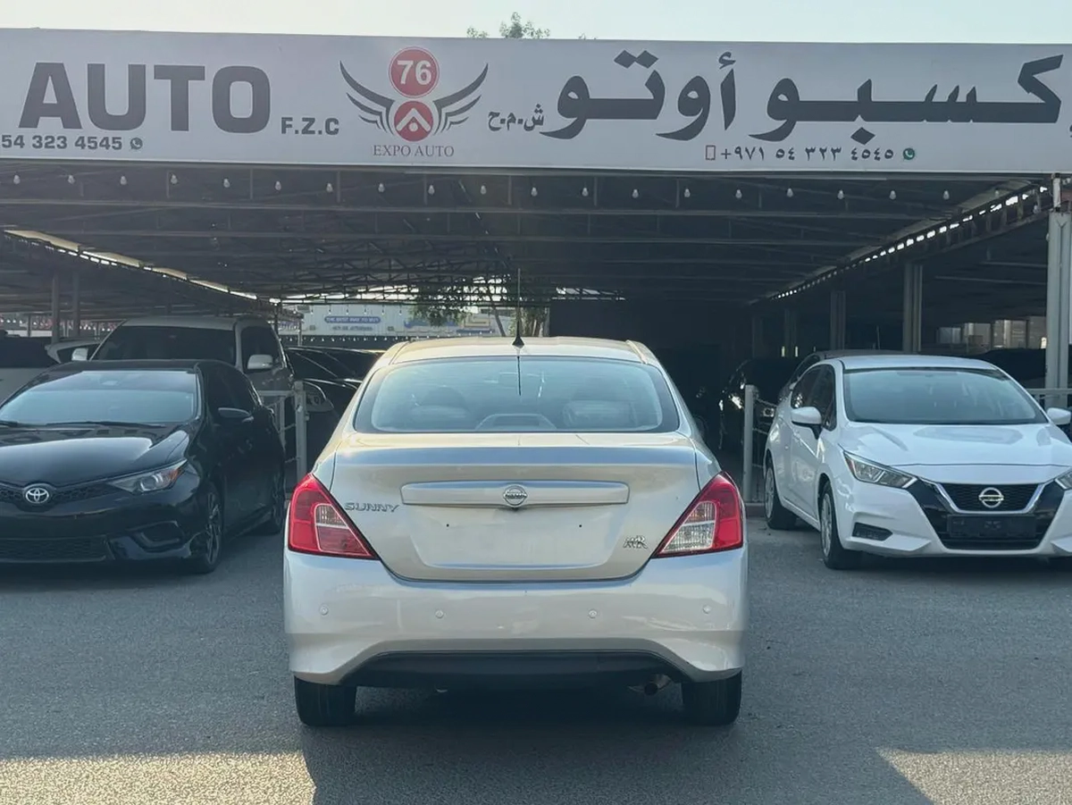 Nissan Sunny 2022 SE | GCC Specs | Low Mileage | Excellent Condition-4-4
