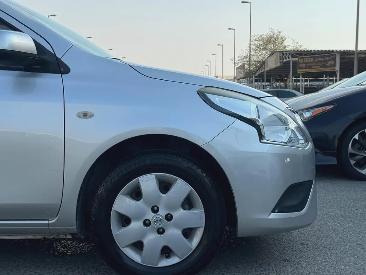 Nissan Sunny 2022 SE | GCC Specs | Low Mileage | Excellent Condition-5-5