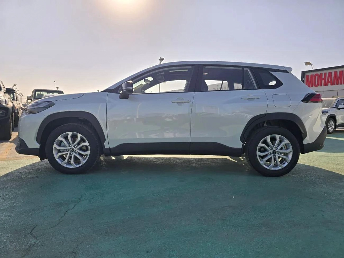 TOYOTA FRONTLANDER FACRLIFT 2025 MODEL 2.0L HYBRID-4-4
