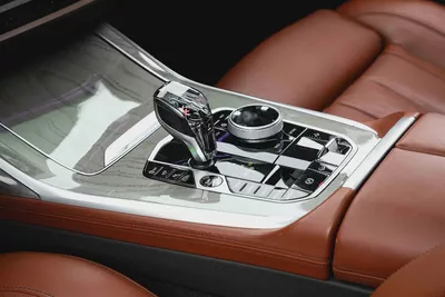 3,917 P.M | 0% Downpayment | X7 40i M Sport | BMW Warranty 2027!-9