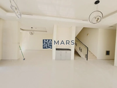 Corner Villa | Modren Finishing| Ready To Move-13