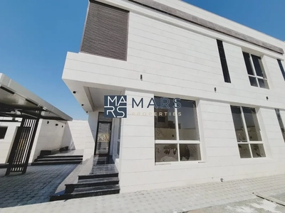Corner Villa | Modren Finishing| Ready To Move-23