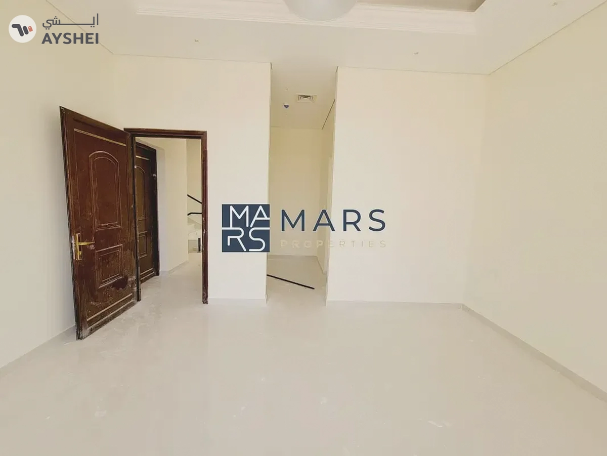 Corner Villa | Modren Finishing| Ready To Move-19-19