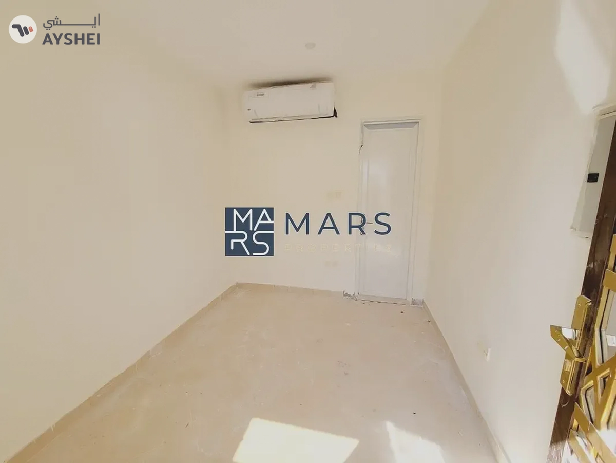 Corner Villa | Modren Finishing| Ready To Move-2-2