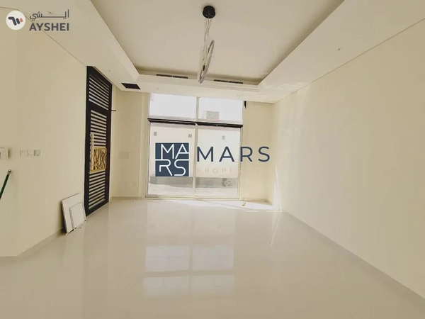 Corner Villa | Modren Finishing| Ready To Move