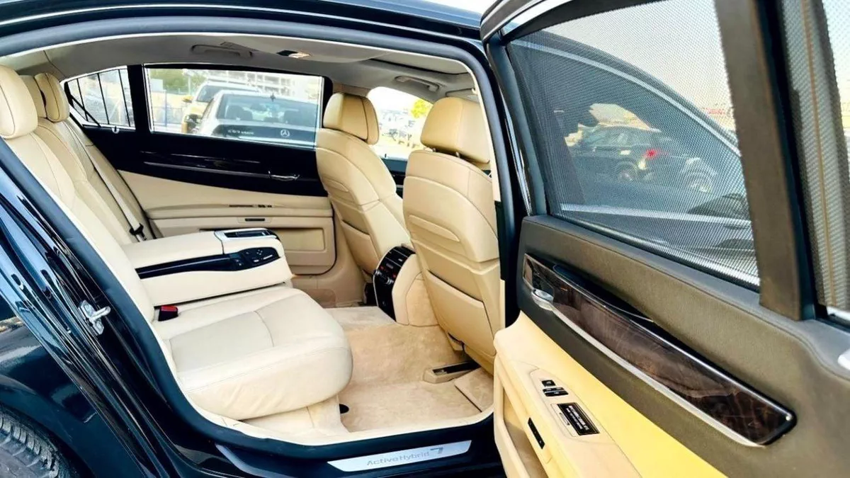 BMW Active Hybrid 7-14-0