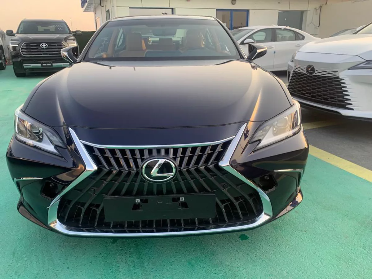 New 2026 Lexus ES 350-5-5