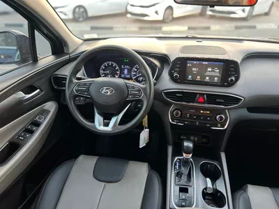 Hyundai Santa Fe STANDARD 2019 Mid Option - 2.4L V4 - Rear Camera - Leather Seat --10