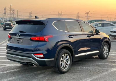 Hyundai Santa Fe STANDARD 2019 Mid Option - 2.4L V4 - Rear Camera - Leather Seat --6