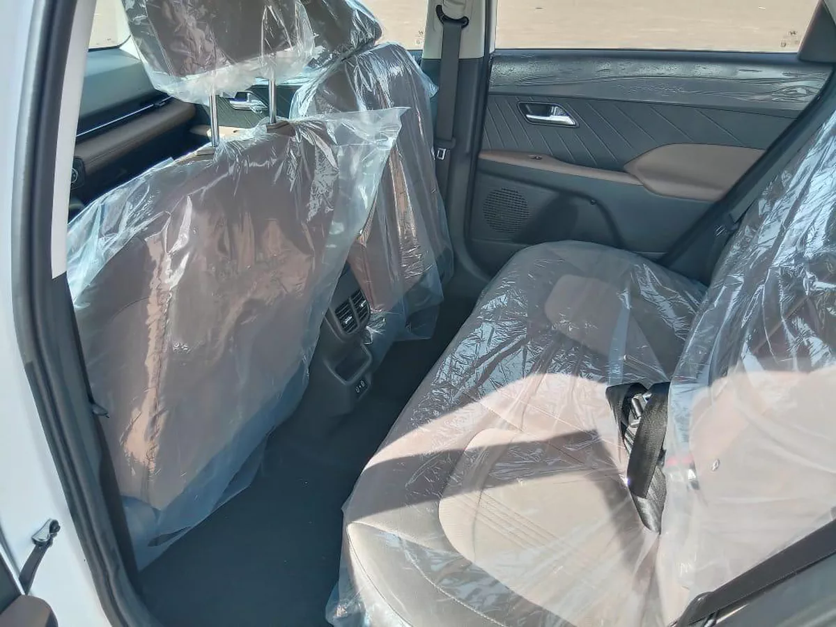 2024 Hyundai Xcent White – 1.5L Automatic Sedan-6-6
