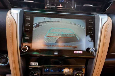 Toyota Fortuner GXR 4.0L (278 HP)-9