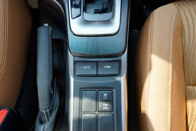 Toyota Fortuner GXR 4.0L (278 HP)-7